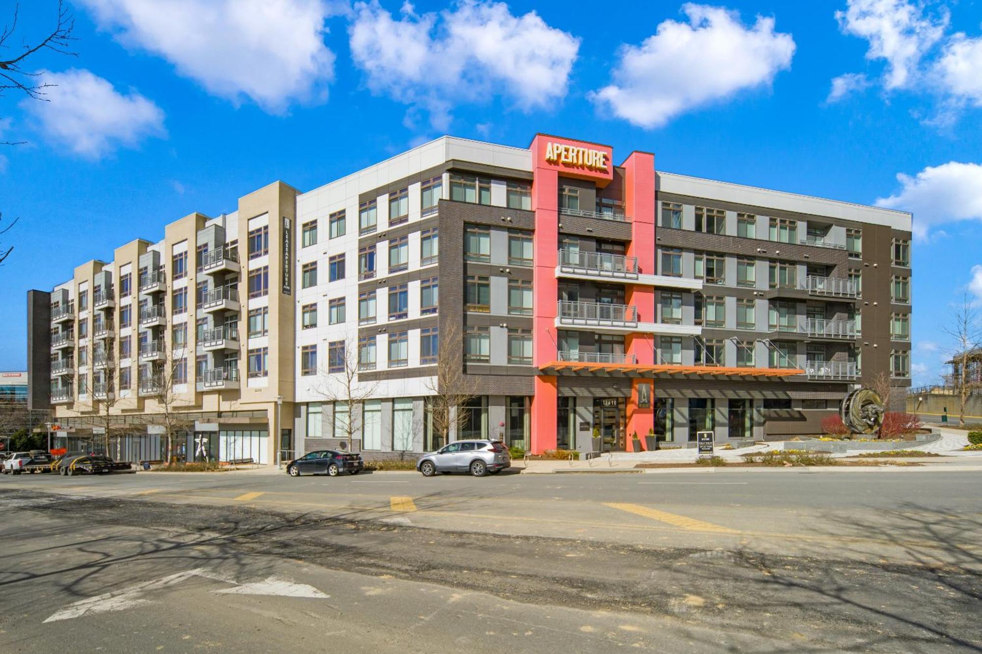 Global Luxury Suites At Reston Exteriör bild