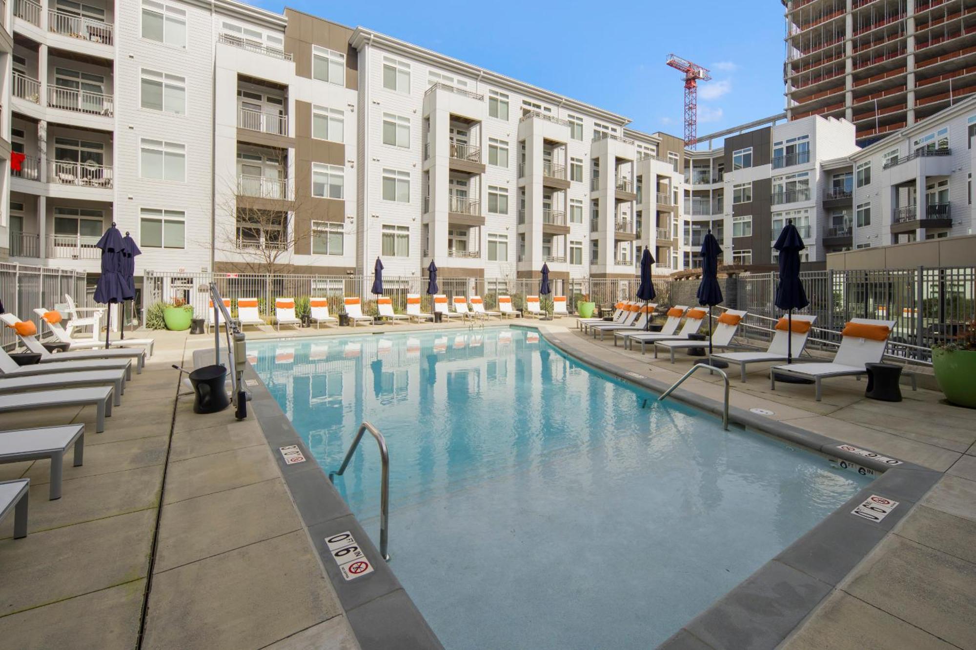 Global Luxury Suites At Reston Exteriör bild